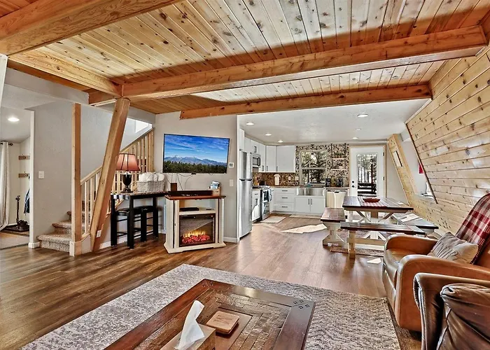 Large And Unique With A Private Hot Tub And Fire Pit With View Of Mt. Eldon * Flagstaff