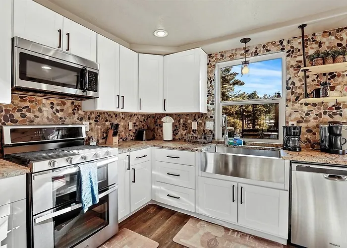 Holiday home Large And Unique With A Private Hot Tub And Fire Pit With View Of Mt. Eldon Flagstaff